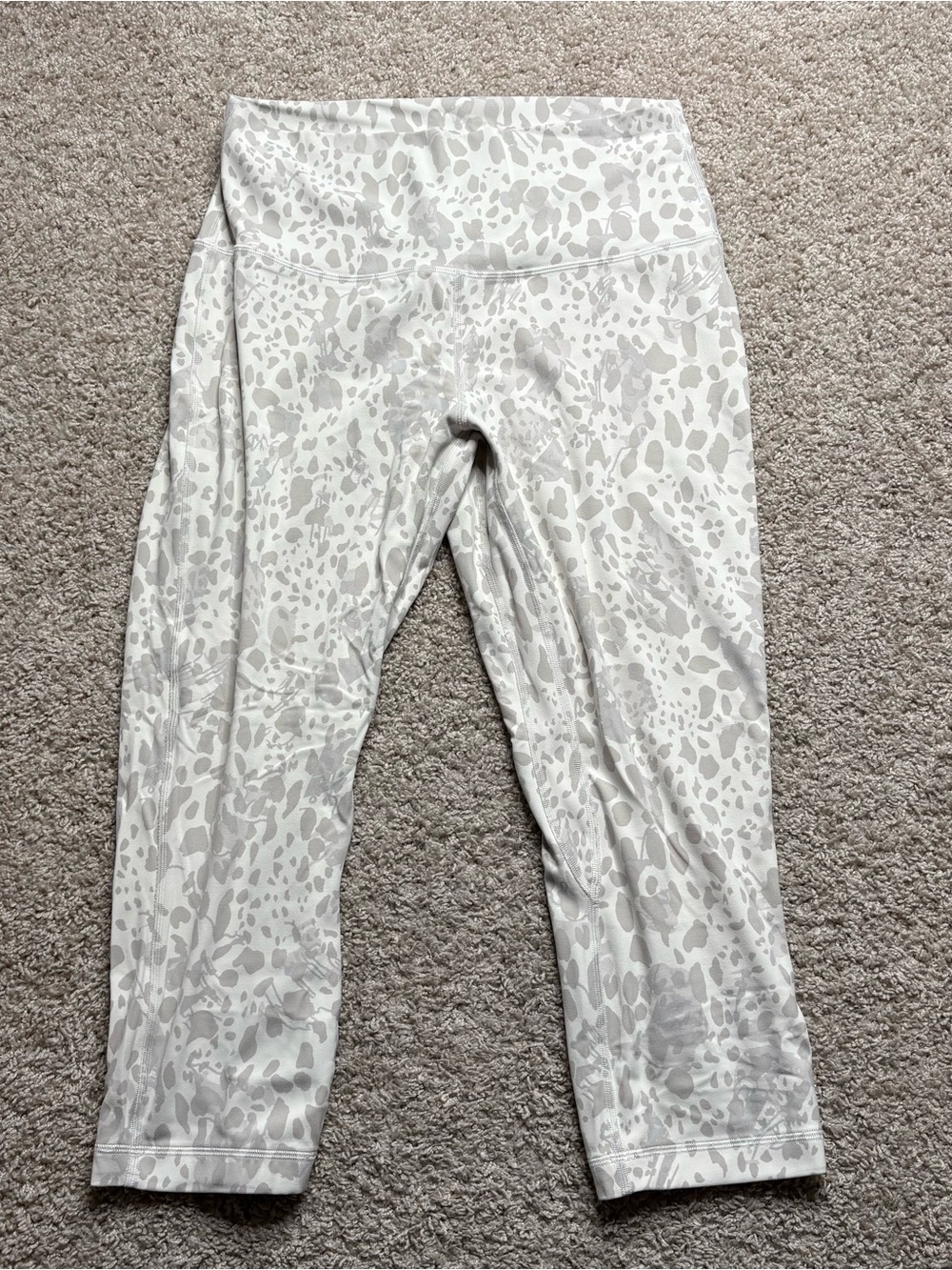 Lululemon Align High-Rise Crop 21"
